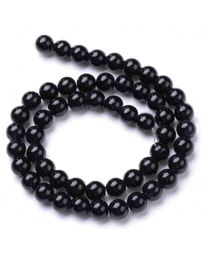 Jade. Negro. 06 milímetros diámetro. 1 mm perforación. 60 unidades hilo (aproximado)