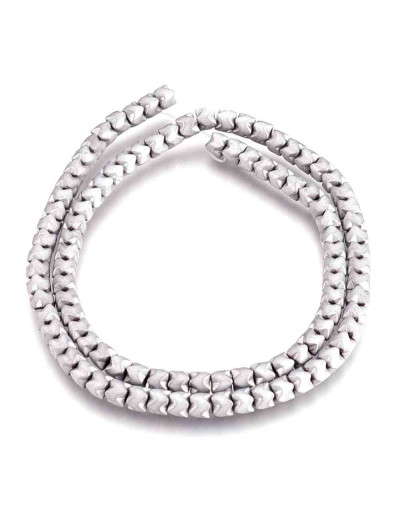 Hematite sintético. Corona plateado. Frost. 5x4 milímetros. 1 mm perforación. 100 uds hilos (aprox).