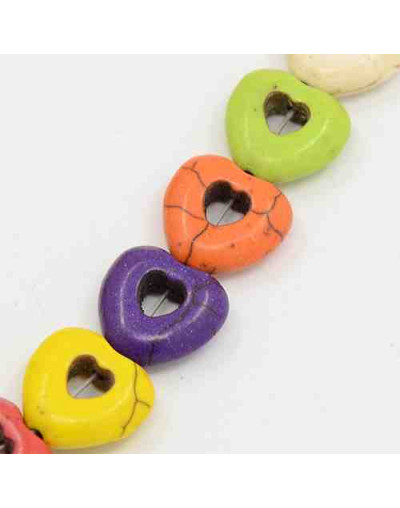 Howlite. Corazones. Colores variados. 15x15x5 mm. 1 mm perforación. 25 unidades hilo (aproximado)