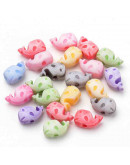 Animales: Ballenas. Color mixto. 6x10x5 milímetros. 1,5 mm perforación. 65 unidades aproximado.