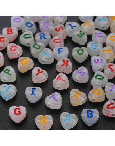 Letra varios colores. Corazón fluorescente. 7x7x4 milímetros. 1,6 mm perforación. 100 uds (aprox)