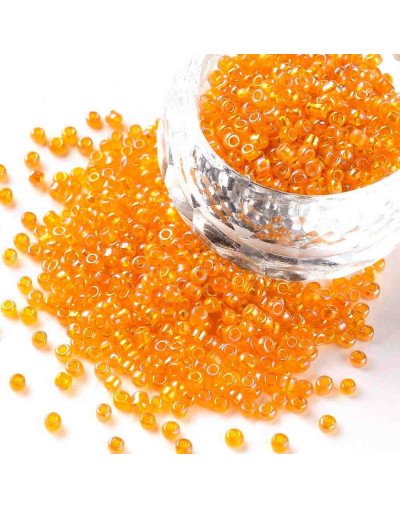 Chaquira. Cristal arcoiris. GOLD. 2 mm. 1 mm perforación. 40 gramos (2600 uds aprox)