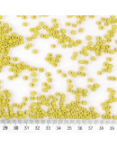 Chaquira. Color sólido. YELLOW. 4 milímetros.1,50 mm perforación. 40 gramos (390 uds. aprox.)