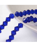 Bi-Cono. Azul. 4x4 milímetros. 1 mm perforación. 104 unidades hilo (aproximado).