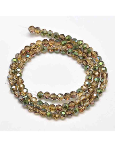 Esfera faceteada. 04 milímetros. Electroplateado tornasol. 1 mm perforación. 100 uds hilo (aprox).