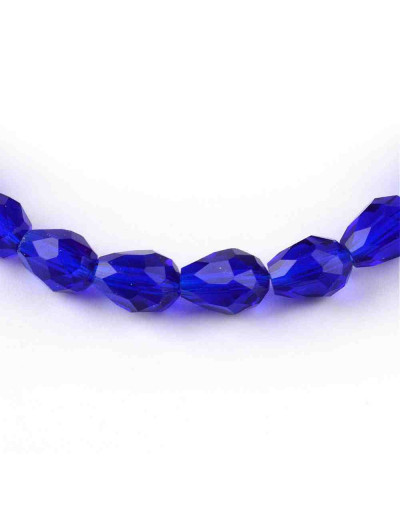 Gota faceteada. Azul. 8x6 milímetros. 1 mm perforación. 70 unidades hilo (aproximado).