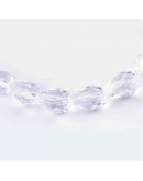 Gota faceteada. Cristal. 8x6 milímetros. 1 mm perforación. 70 unidades hilo (aproximado). Gota faceteada. Cristal. 8x6 milímetros. 1 mm perforación. 70 unidades hilo (aproximado).