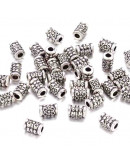 Tubo (1). Aleación de cobre. Color plata antigua. 7,5x5,5 milímetros. 2 mm perforación. 20 unidades