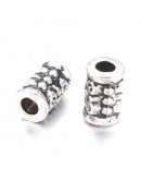 Tubo (1). Aleación de cobre. Color plata antigua. 7,5x5,5 milímetros. 2 mm perforación. 20 unidades