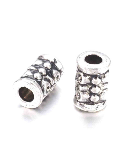 Tubo (1). Aleación de cobre. Color plata antigua. 7,5x5,5 milímetros. 2 mm perforación. 20 unidades