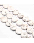Howlite. Moneda. 20 milímetros diámetro. 7 mm grosor. 2 mm perforación. 1 unidad. Howlite. Moneda. 20 milímetros diámetro. 7 mm grosor. 2 mm perforación. 1 unidad.