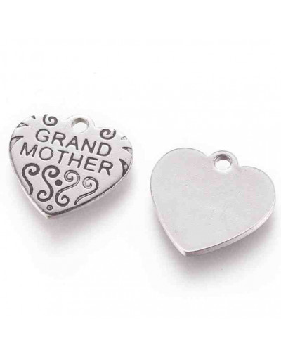 Grand Mother - Corazón. Acero inoxidable. Color plateado. 15x16x1 mm. 1 unidad