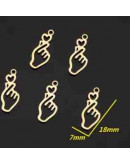 Mano - Corazón. Acero inoxidable.Color dorado.15 milímetros.1 unidad Mano - Corazón. Acero inoxidable.Color dorado.15 milímetros.1 unidad
