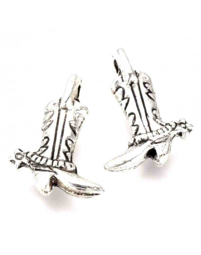 Botas. Aleación de cobre. Color plateado.17x13x3,5 mm 2 mm perforación. 10 unidades