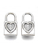Candado+Corazón. Aleación de cobre. Color plata antigua. 17x9x4 milímetros. 10 unidades. Candado+Corazón. Aleación de cobre. Color plata antigua. 17x9x4 milímetros. 10 unidades.