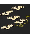 Luna y estrellas. Acero inoxidable. Color dorado. 21 milímetros 1,5 mm perforación. 1 unidad