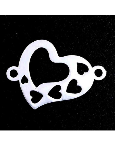 Corazones .Acero inoxidable. Color plateado. 12x17 milímetros 1,4 mm perforación. 1 unidad