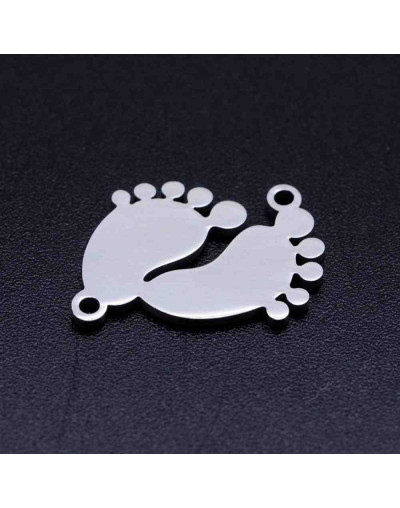 Pies. Acero inoxidable. Color plateado. 19x16 milímetros 1,2 mm perforación. 1 unidad