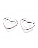 Corazones. Acero inoxidable. Color plateado. 10x11x0,8 milímetros. 1,2 mm perforación. 5 unidades.