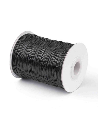 Cordón de poliester encerado. Piel de Serpiente. Color BLACK. 1 mm grosor. 80 metros cono. Cordón de poliester encerado. Piel de Serpiente. Color BLACK. 1 mm grosor. 80 metros cono.