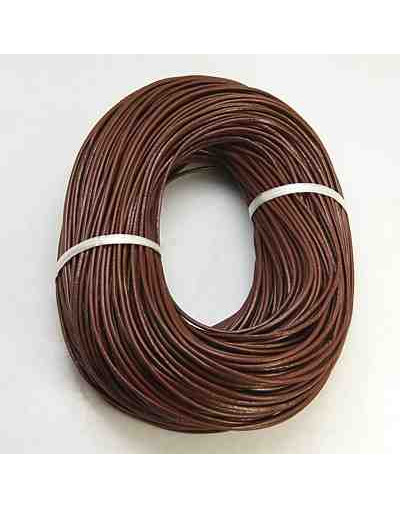 Cuero natural. Color Café. 2 milímetros de grosor. 2 metros.