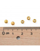 Esfera. Aleación de cobre. Color dorado. 4 mm diámetro. 1,5 mm perforación. 100 unidades aprox.