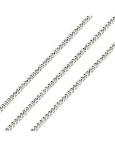 Acero inoxidable. Color plateado. 2,4x1,9x0,5 milímetros. 1 metro.