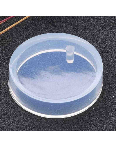 Moldes de silicona. Para resina. Moneda. 28 milímetros diámetro. 7,5 mm grosor. 1 unidad.