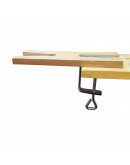 V de trabajo + abrazadera. Se utiliza como soporte para limar, calar, perforar o cortar. 1 set. V de trabajo + abrazadera. Se utiliza como soporte para limar, calar, perforar o cortar. 1 set.