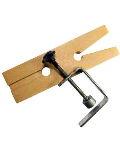 V de trabajo + abrazadera. Se utiliza como soporte para limar, calar, perforar o cortar. 1 set.