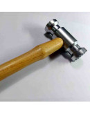 Martillo de formas. Líneas y cruces. 23 centímetros mango. 7 centímetros cabeza. 1 unidad. Martillo de formas. Líneas y cruces. 23 centímetros mango. 7 centímetros cabeza. 1 unidad.