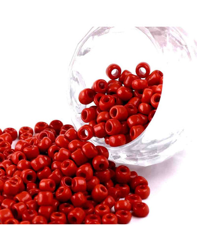 Chaquira. Color sólido. RED. 4 milímetros.1,50 mm perforación. 40 gramos (390 uds. aprox)