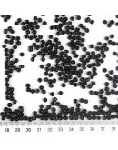 Chaquira. Color sólido. BLACK. 4 milímetros.1,50 mm perforación. 40 gramos (390 uds. aprox).