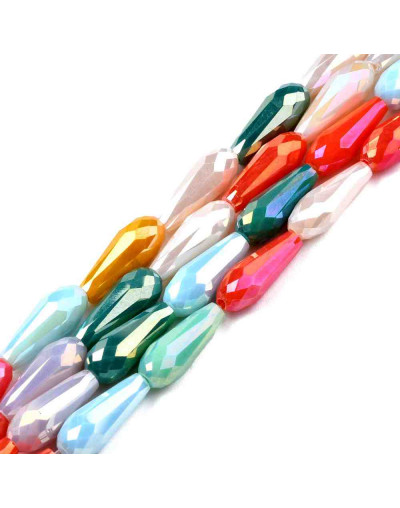 Gota faceteada. Color mixto plateado. 15x6 milímetros. 1 mm perforación. 10 unidades.