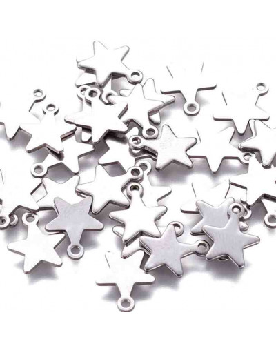 Estrella (solida). Acero inoxidable. Color platedo. 10x8x0,8 mm. 1 mm perforación. 4 unidades