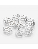 Huella de perro. Acero inoxidable. Color plateado. 13x12x1 mm. Con arandela 4 mm. 1 unidad Huella de perro. Acero inoxidable. Color plateado. 13x12x1 mm. Con arandela 4 mm. 1 unidad