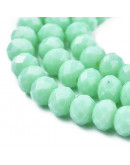 Rondelle faceteado. 4x3 milímetros. Turquesa. 1 mm perforación. 130 uds hilo (aproximado).