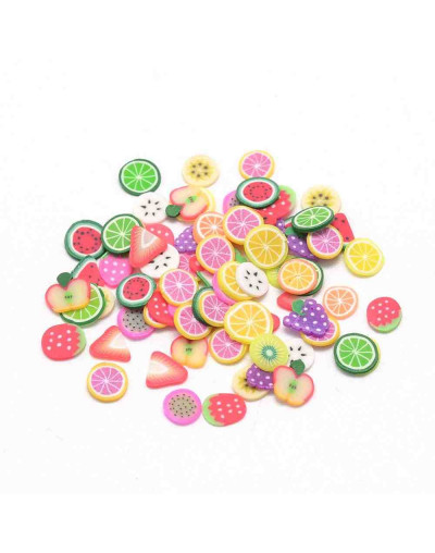 Frutas. Varios colores. De 4 a 6 milímetros. Sin perforación. 50 unidades aproximado.