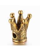 Corona (3). Aleación de cobre. Color oro antiguo 12,5x12x12 mm. 2,5 mm perforación. 2 uds