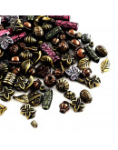 Estilo Antiguo (2). Varios diseños. Tonos barrocos. De 6 a 25 mm. 15 uds. aprox. 15 gramos.