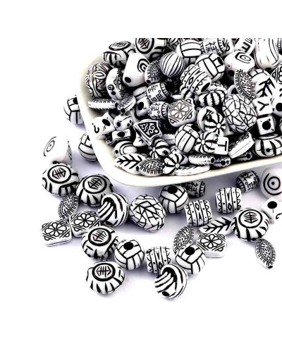 Estilo Antiguo (5). Varios diseños. Tonos blancos. De 8 a 25 mm. 15 uds. aproximadamente. 15 gramos.