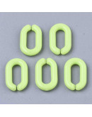 Eslabones de cadena. Ovalado (2). Color verde lima. 15x9x3 mm. 50 unidades (aprox.)
