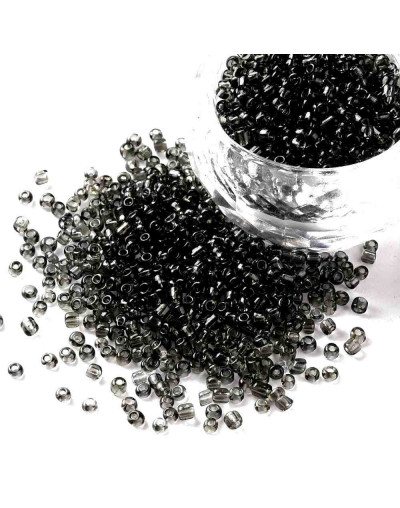 Chaquira. Cristal brillante. GRAY. 2 mm. 1 mm perforación. 40 gramos (2600 uds aprox)