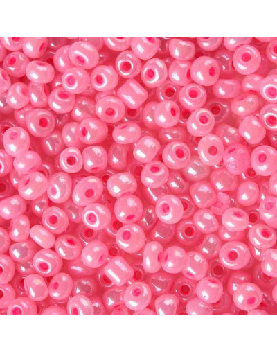 Color Sólido Ceylon. PINK. 4 milímetros.1,50 mm perforación. 40 gramos. 390 uds. aprox.