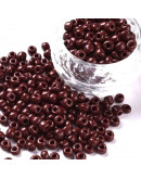 Color Sólido. COCONUT BROWN. 4 milímetros.1,50 mm perforación. 40 gramos. 390 uds. aprox.