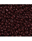 Color Sólido. COCONUT BROWN. 4 milímetros.1,50 mm perforación. 40 gramos. 390 uds. aprox.