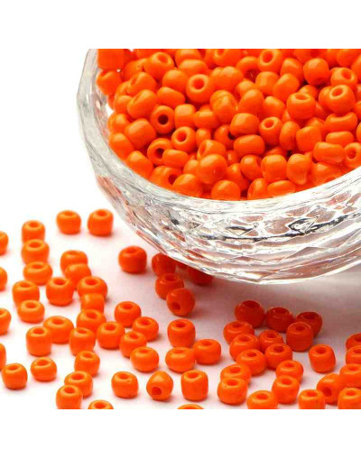 Color Sólido. DARK ORANGE. 4 milímetros.1,50 mm perforación. 40 gramos. 390 uds. aprox.