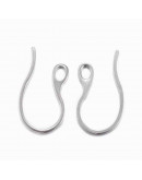 Ganchos para aretes. Acero inoxidable. Color plateado. 22 mm largo. 1 mm grosor. 3 mm agujero. 4 uds