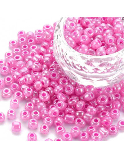 Color Sólido Ceylon. VIOLET (2). 4 milímetros.1,50 mm perforación. 40 gramos. 390 uds. aprox.