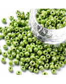 Color Sólido Lustrado. GREEN YELLOW. 4 milímetros.1,50 mm perforación. 40 gramos. 390 uds. aprox.